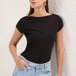 Trendyol Boat Neck Cotton Top-picture-51