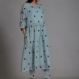 MATI Women Polka Dot Printed Comfort High-Rise Culottes Trousers-image-28