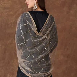 Dupatta Bazaar Embroidered Dupatta with Sequinned image 4