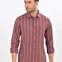 Indian Terrain Men Classic Slim Fit Striped Casual Shirt-image-47