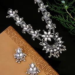 PUJVI Kundan-Studded & Beaded Jewellery Set-picture-14