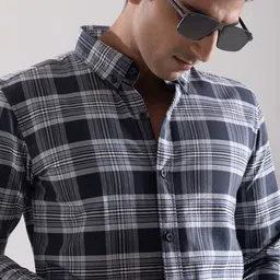Code 61 Men Standard Button-Down Collar Shepherd Checked Cotton Slim Fit Casual Shirt-image-26