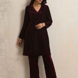 trueBrowns V Neck Kurta & Trousers Co-Ords-image-53