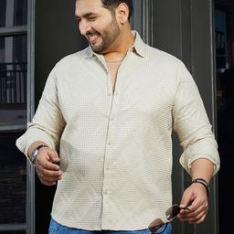 Instafab Plus Men Comfort Opaque Checked Casual Shirt-image-96