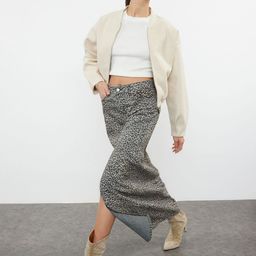 Trendyol Crop Bomber Jacket-picture-16