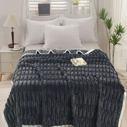 JC HOME Grey Geometric AC Room 400 GSM Single Bed Blanket-image-99