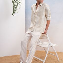 HIGHLANDER Men Cutaway Collar Checked Cotton Oversized Casual Shirt-image-36