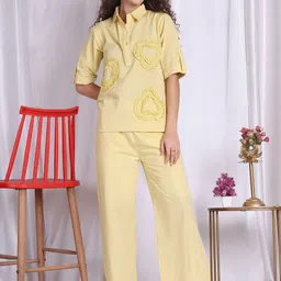 ETC Women Self Design Pure Cotton Night suit-picture-0