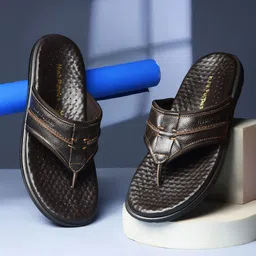 Hush Puppies Men Textured Comfort Sandals-image-43