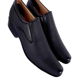 Aaeshu Men Slip-On Formal Shoes-picture-43