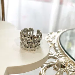 Just Lil Things Textured Finger Ring-picture-3