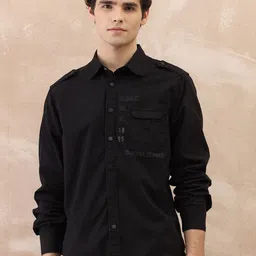 Iconic Men Solid Spread Collar Shirt-image-29