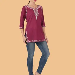 Brownverse Floral Embroidered Notch Neck Pure Cotton Straight Kurti-picture-40