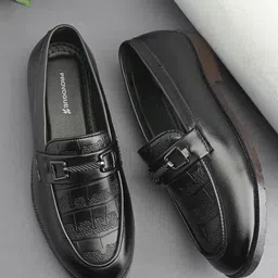 Provogue Men Textured Leather Formal Loafers-picture-55