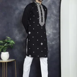 Jompers Ethnic Motifs Embroidered Regular Mirror Work Kurta with Pyjamas image 4