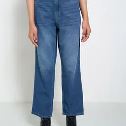 SF JEANS by Pantaloons Women Straight Fit High-Rise Low Distress Heavy Fade Jeans-image-47