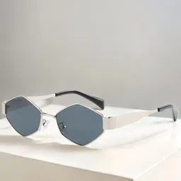 HAYDEN haiza Unisex Oval Sunglasses with UV Protected Lens Silver-Diamond-46