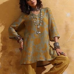 trueBrowns Printed Tunic With Trousers Co-Ords image 5