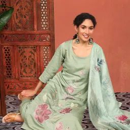 Sangria Printed Round Neck Kurta Pant Dupatta Set-picture-9