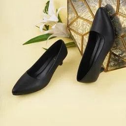 Dollphin Women Partywear Textured Kitten Pumps-picture-24