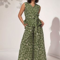 DressBerry Floral Printed V-Neck Top & Palazzos With Waist Belt Co-Ords-picture-30