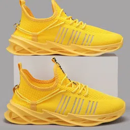 RapidBox Men Colourblocked Sneakers-16