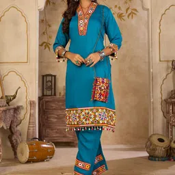 DIVASTRI Women Ethnic Motifs Embroidered Regular Thread Work Pure Cotton Kurta with Trousers-picture-14