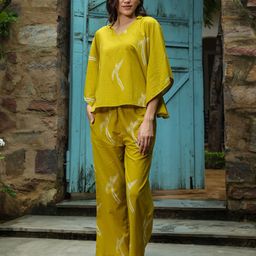 SANSKRUTIHOMES Women Printed Night suit-image-106