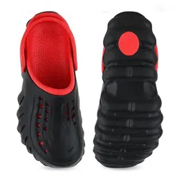 DRACKFOOT Men Set of 2 Self Design Clogs image 3