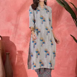 Sangria Women Floral Embroidered Regular Kurta with Trousers-picture-39