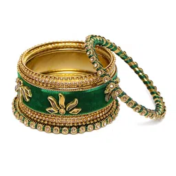 Peora Green & Gold-Plated Set Of 2 Matching Bangle Kundan Studded Chuda Bangles image 4