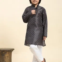 Pro-Ethic STYLE DEVELOPER Boys Floral Printed Thread Work Kurta with Pyjamas-37