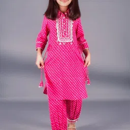 BAESD Girls Pink Leheriya Printed Regular Gotta Patti Pure Cotton Kurta with Pyjamas-picture-43