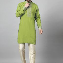 Utsav Fashion Men Ethnic Motifs Yoke Design Regular Sequinned Kurta with Trousers-picture-10