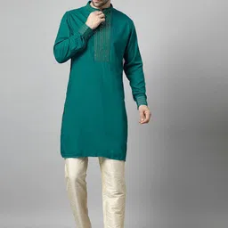 Utsav Fashion Men Yoke Design Regular Sequinned Kurta with Trousers-picture-4