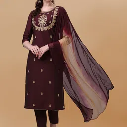 Berrylicious Women Maroon Floral Embroidered Kurta with Trousers & With Dupatta-image-25