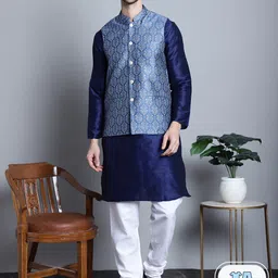 Jompers Mandarin Collar Regular Kurta with Pyjamas With Jacket-image-12