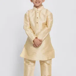VASTRAMAY Boys Gold-Toned Silk Blend Kurta with Pyjamas-image-90