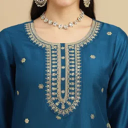 MOKOSH Regular Sequinned Kurta with Trouser & Dupatta image 2