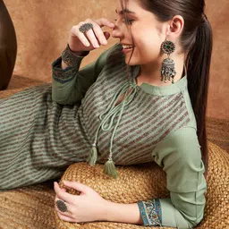 Sangria Woven Design Kurta Set-picture-20