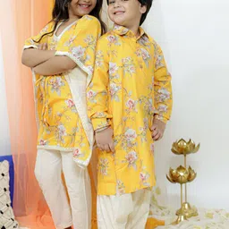 VASTRAMAY Boys Floral Printed Shirt Collar Regular Kurta Set-38
