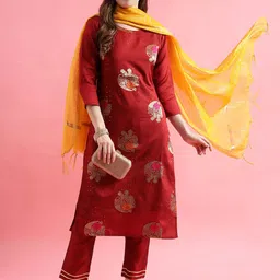 VredeVogel Women Regular Sequinned Kurta with Trousers & With Dupatta-12