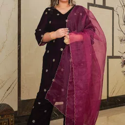 NANGALIA RUCHIRA Women Plus Size Embroidered Velvet Kurta with Palazzos & Dupatta-picture-17