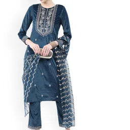 Ketch Embroidered Knited Velvet Kurta & Trousers With Dupatta-picture-24