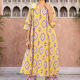 Ambraee Ethnic Motifs Printed Round Neck Regular Pure Cotton A-Line Kurta With Trousers-10