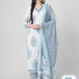 Arayna Floral Printed Regular Pure Cotton Kurta with Trousers & Dupatta-9