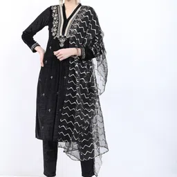 Ketch Embroidered Knited Velvet Kurta & Trousers With Dupatta-image-56