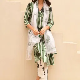 all about you Women Printed Regular Kurta with Trousers & With Dupatta-42