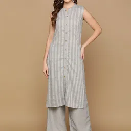GURRA Striped Mandarin Collar Straight Kurta With Palazzos-picture-47