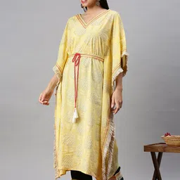 SHOWOFF Floral Printed V Neck Thread Work Foil Kaftan Kurta With Trousers-26